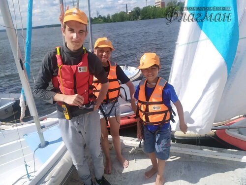 c7343b01.ID Photo.102749